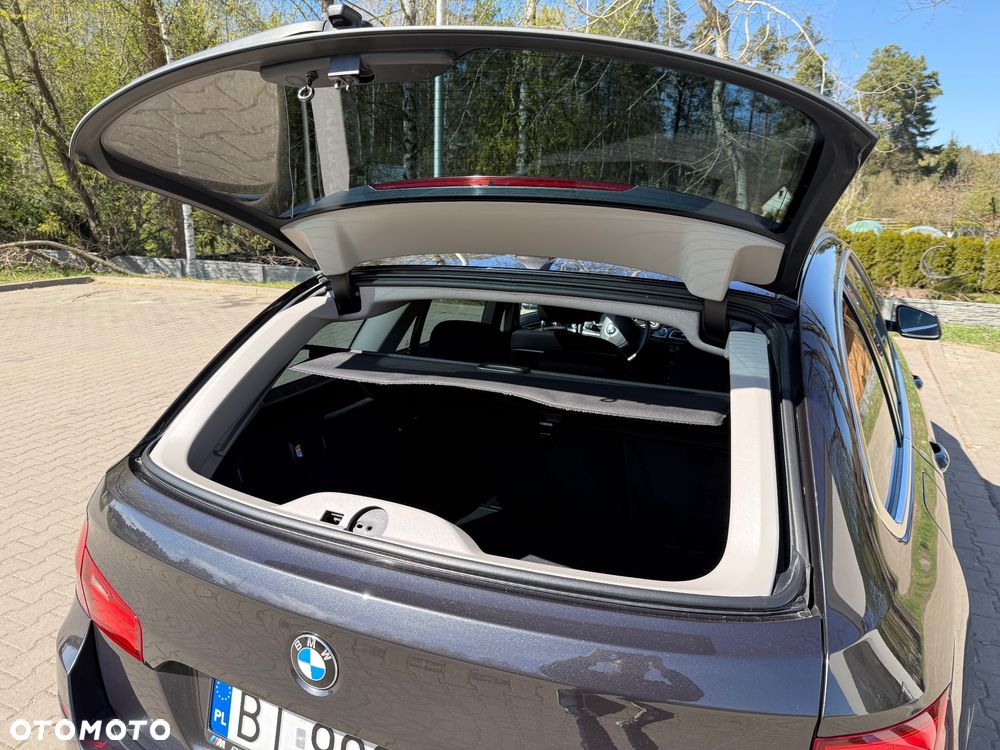 BMW Seria 5 520d - 11