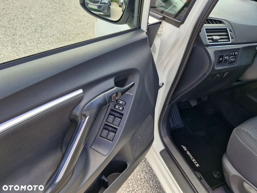 Toyota Verso - 15