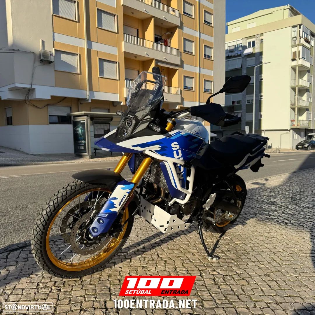 Suzuki V STROM Heritage 800 DE - 1