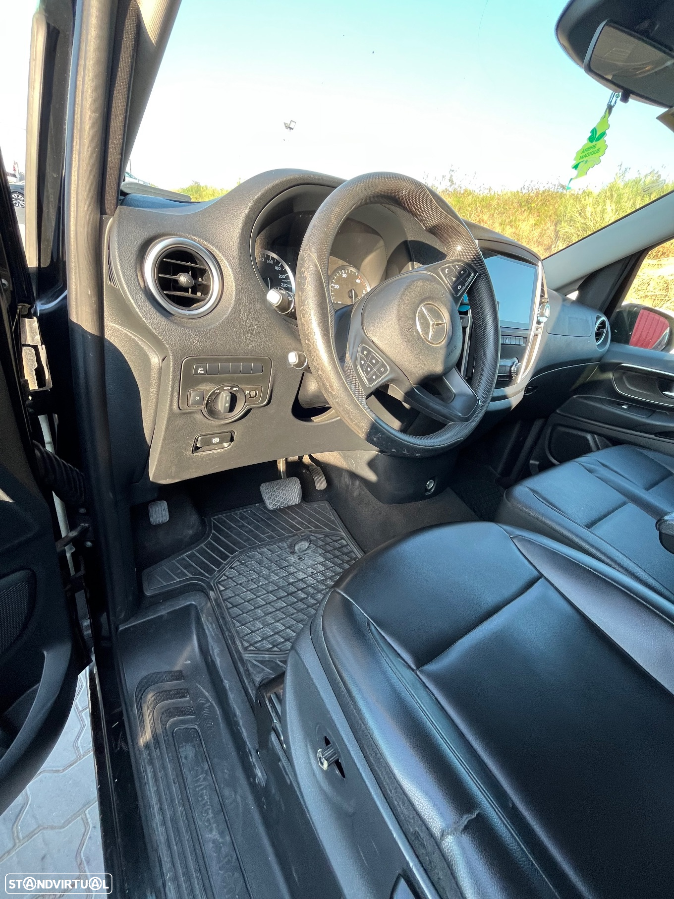 Mercedes-Benz Vito Tourer - 9