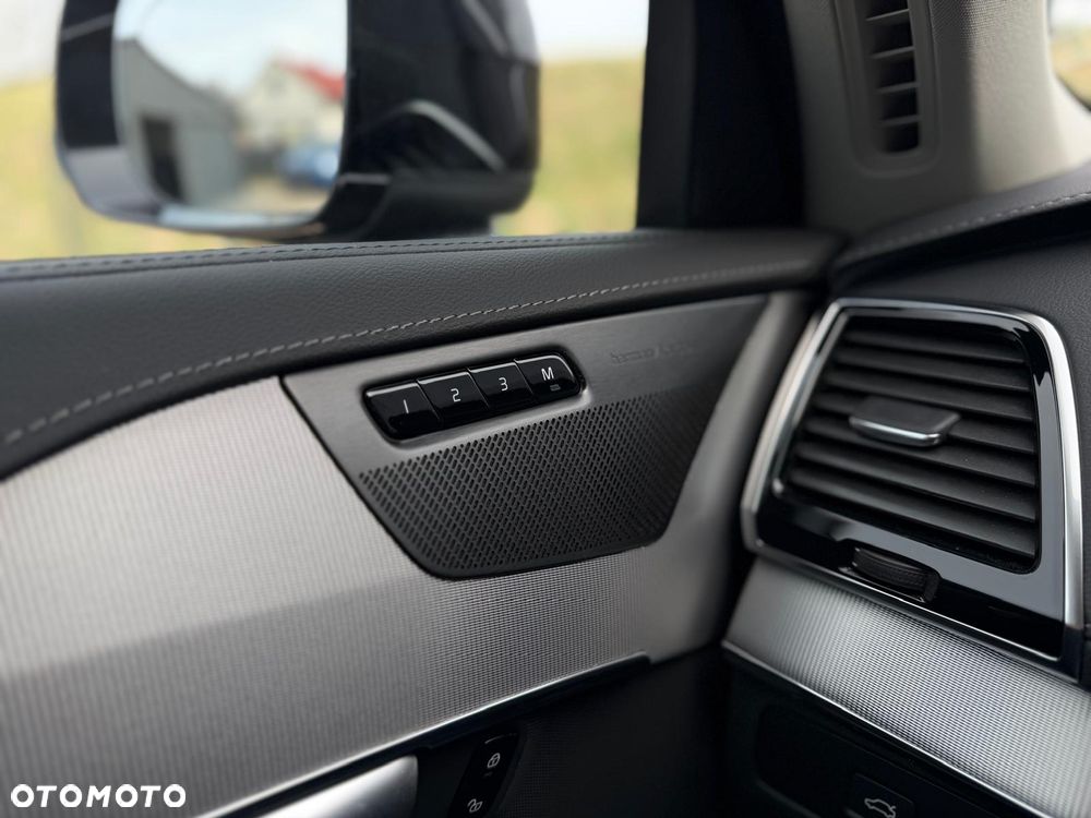 Volvo XC 90 B5 B AWD Plus Bright - 20