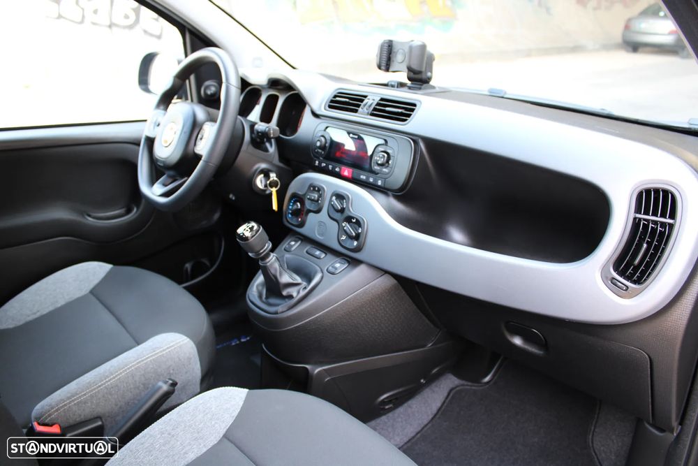 Fiat Panda 1.0 Hybrid City Cross - 16