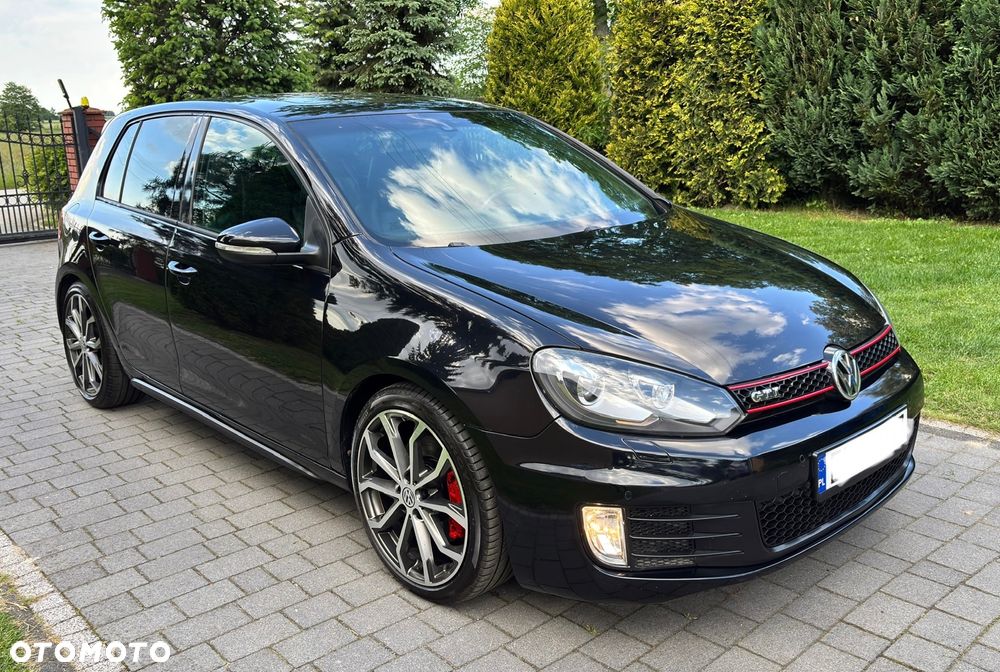 Volkswagen Golf VI 2.0 TSI GTI - 6