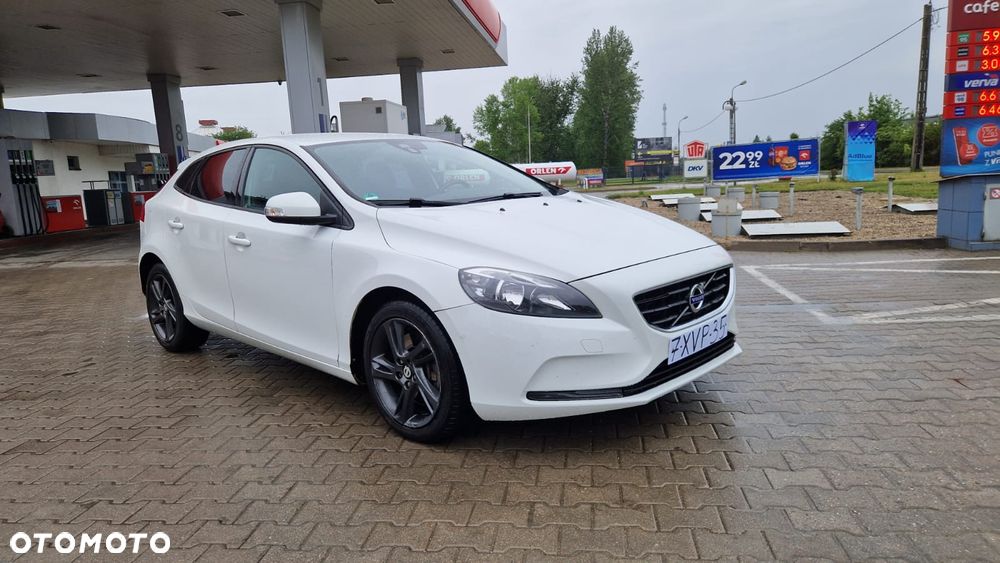 Volvo V40 D4 Summum - 27