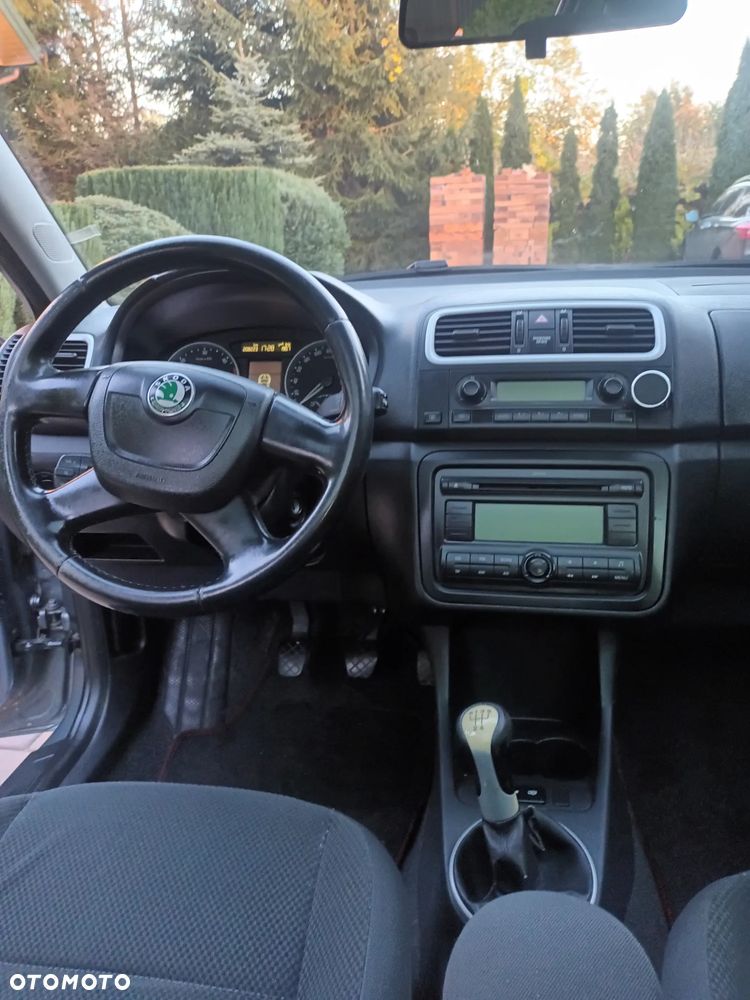 Skoda Roomster - 10