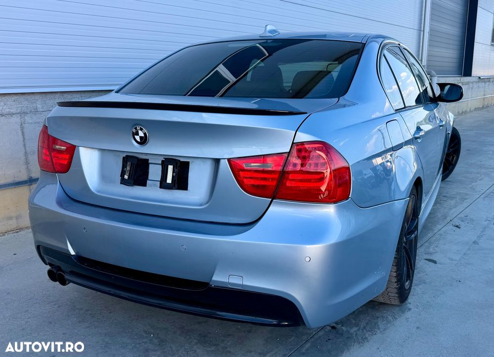 BMW Seria 3 320d DPF Aut. Edition Exclusive - 13