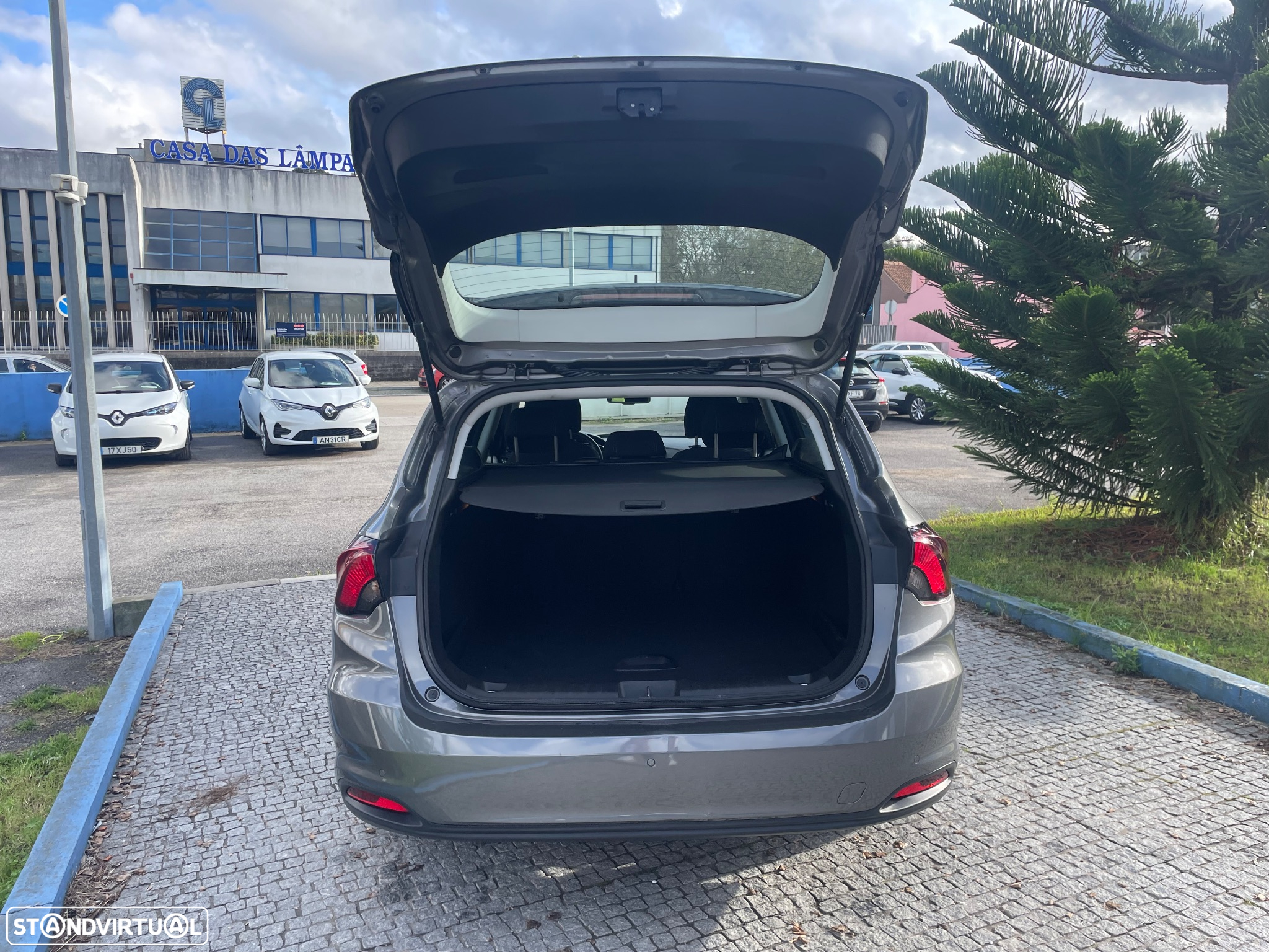 Fiat Tipo Station Wagon 1.3 M-Jet Lounge - 8