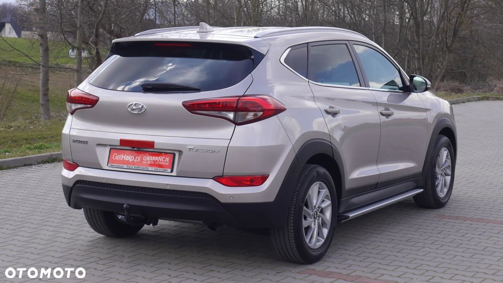 Hyundai Tucson blue 1.7 CRDi 2WD Style - 14