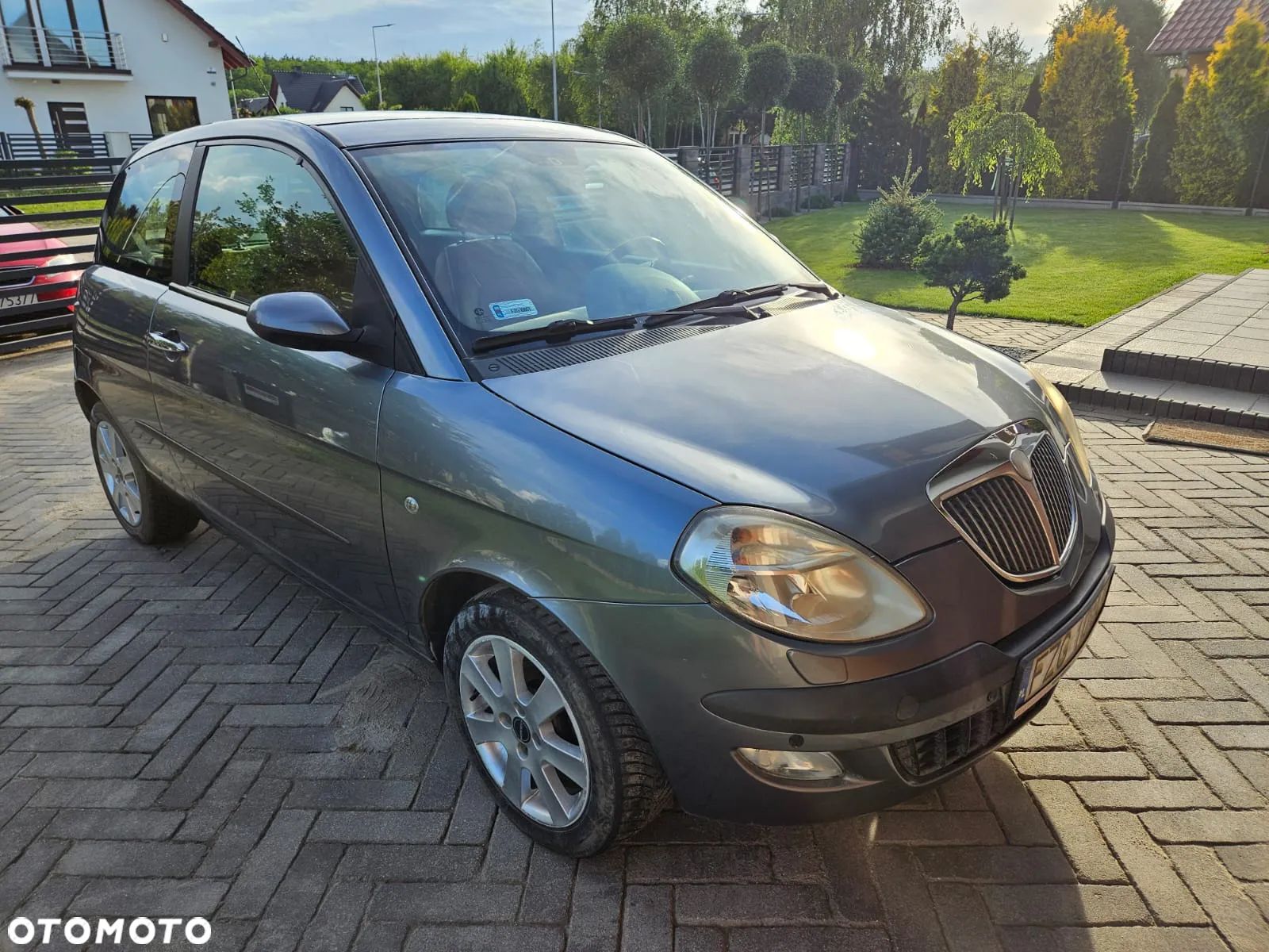 Lancia Ypsilon Y 1.3 16v Multijet Automatik Platino - 1