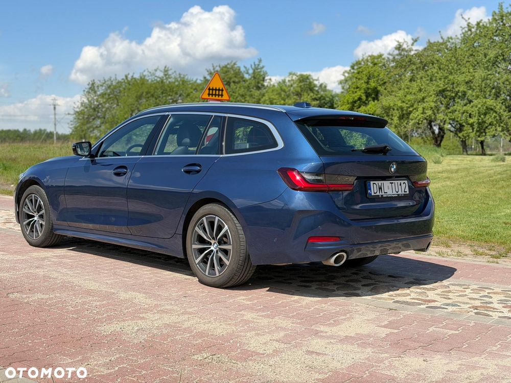 BMW Seria 3 320d Sport Line Shadow - 8