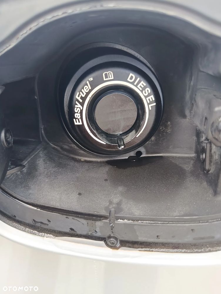 Ford Mondeo 2.0 TDCi Titanium PowerShift - 11