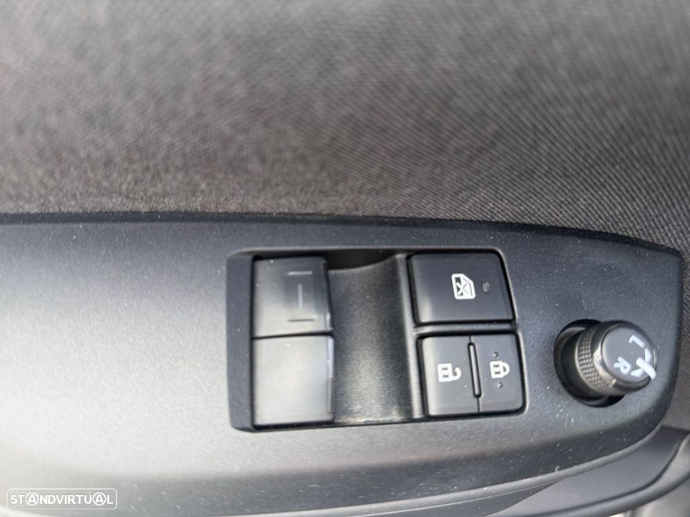 Toyota Yaris 1.5 VVT-i Comfort - 15