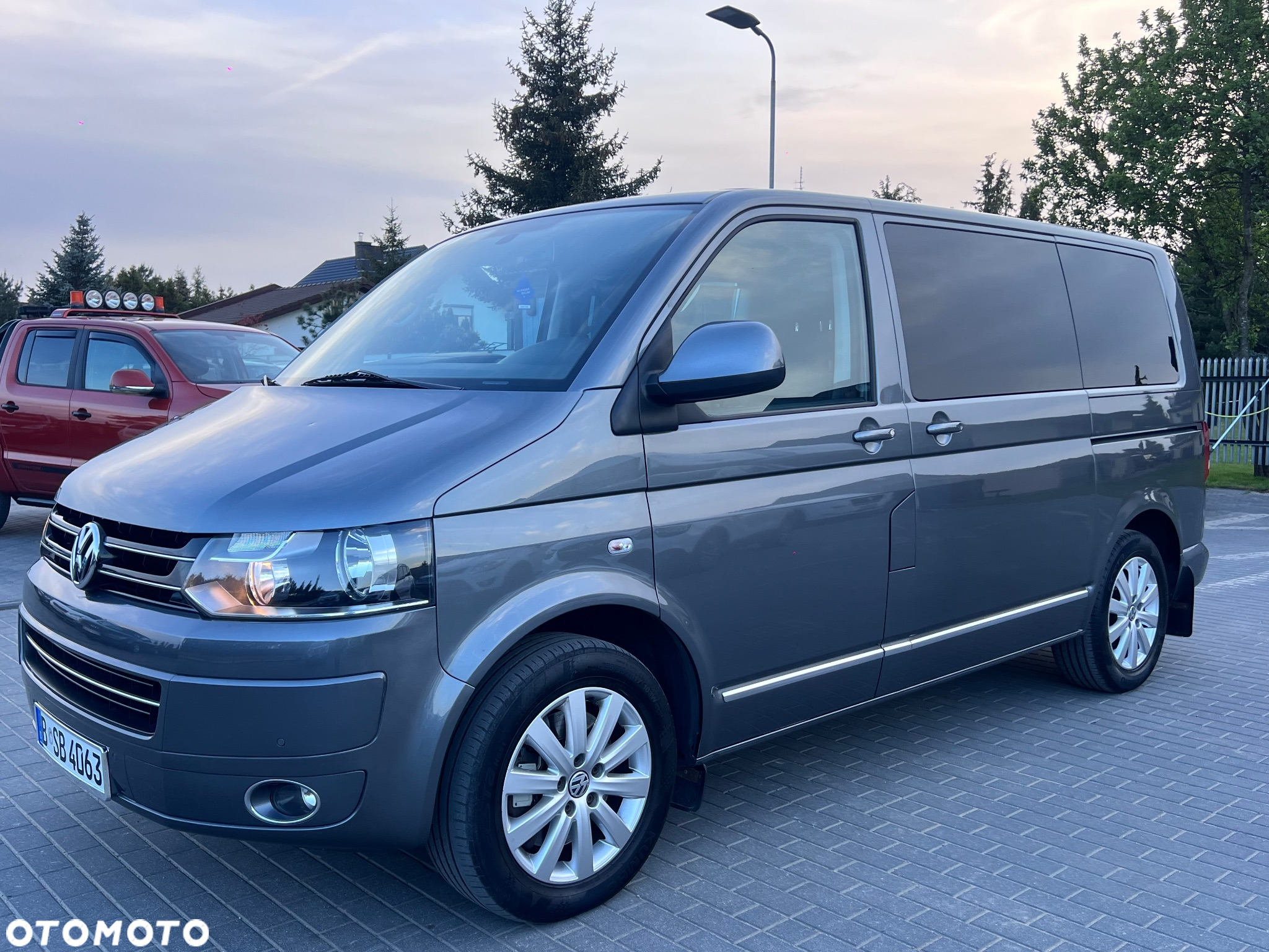 Volkswagen Multivan 2.0 BiTDI L1 Highline DSG - 3