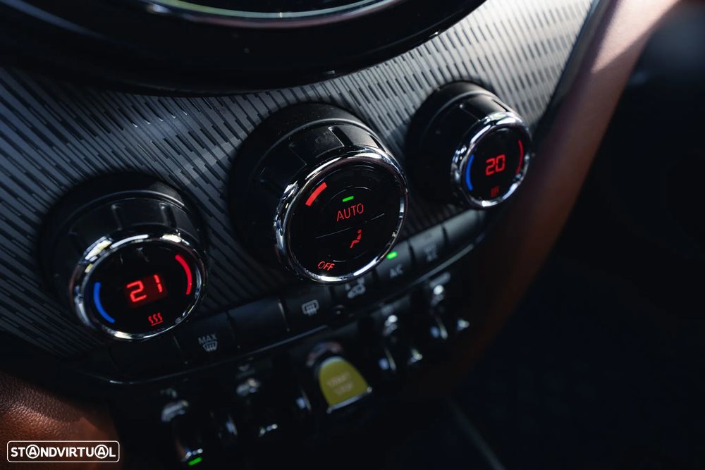 MINI Countryman Cooper SE ALL4 Auto - 36