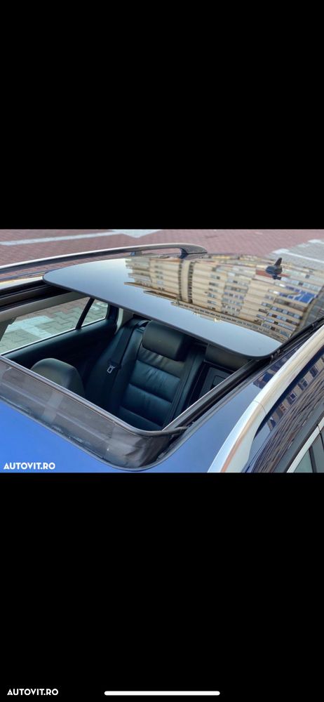 Volkswagen Golf 1.6 TDI (BlueMotion Technology) DSG Comfortline - 4