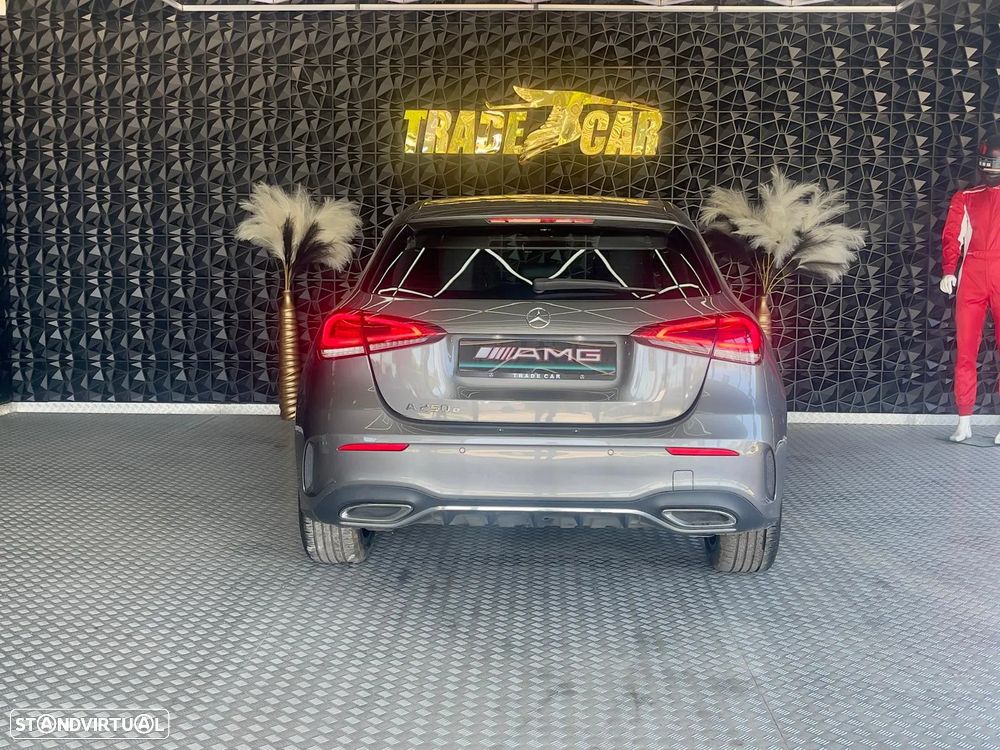 Mercedes-Benz A 250 e AMG Line - 32