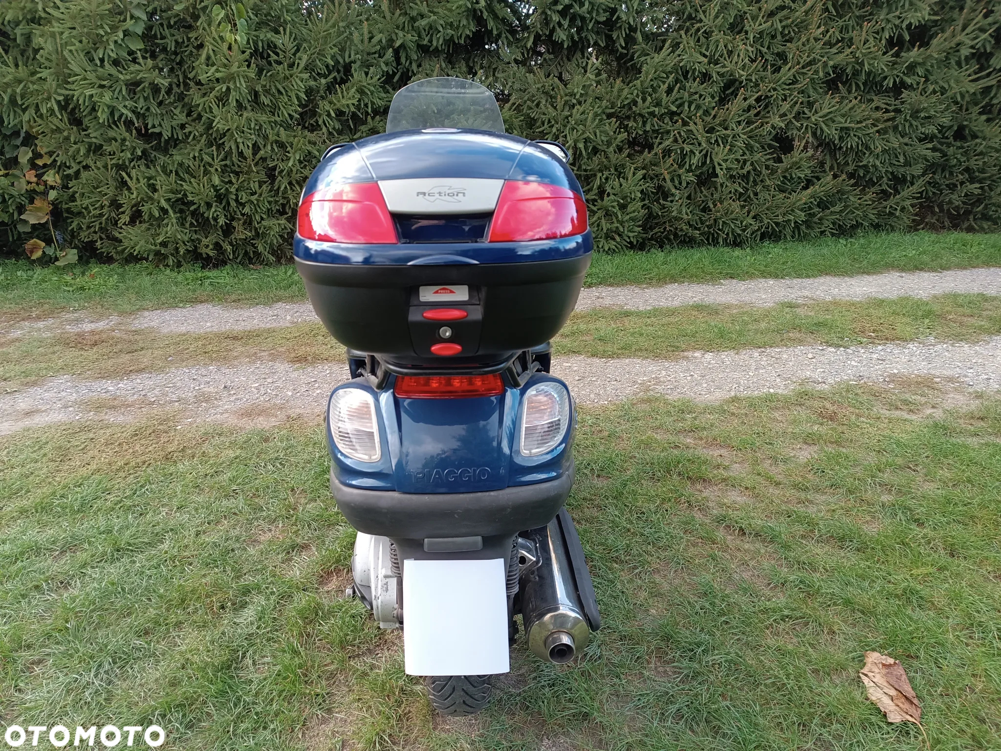 Piaggio X9 - 2