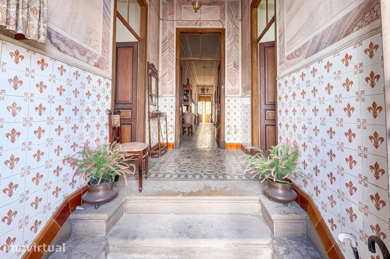 Moradia Estilo "palacete" no Centro de Olhão – 436 m² com Cave, Terraç - Grande imagem: 5/47
