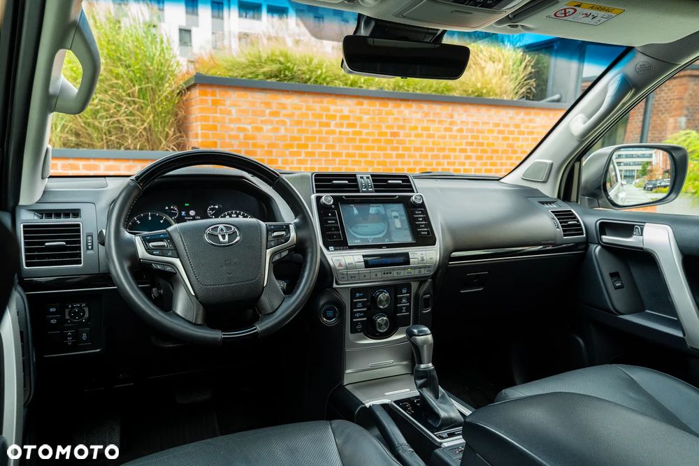 Toyota Land Cruiser LC 2.8 D-4D Executive