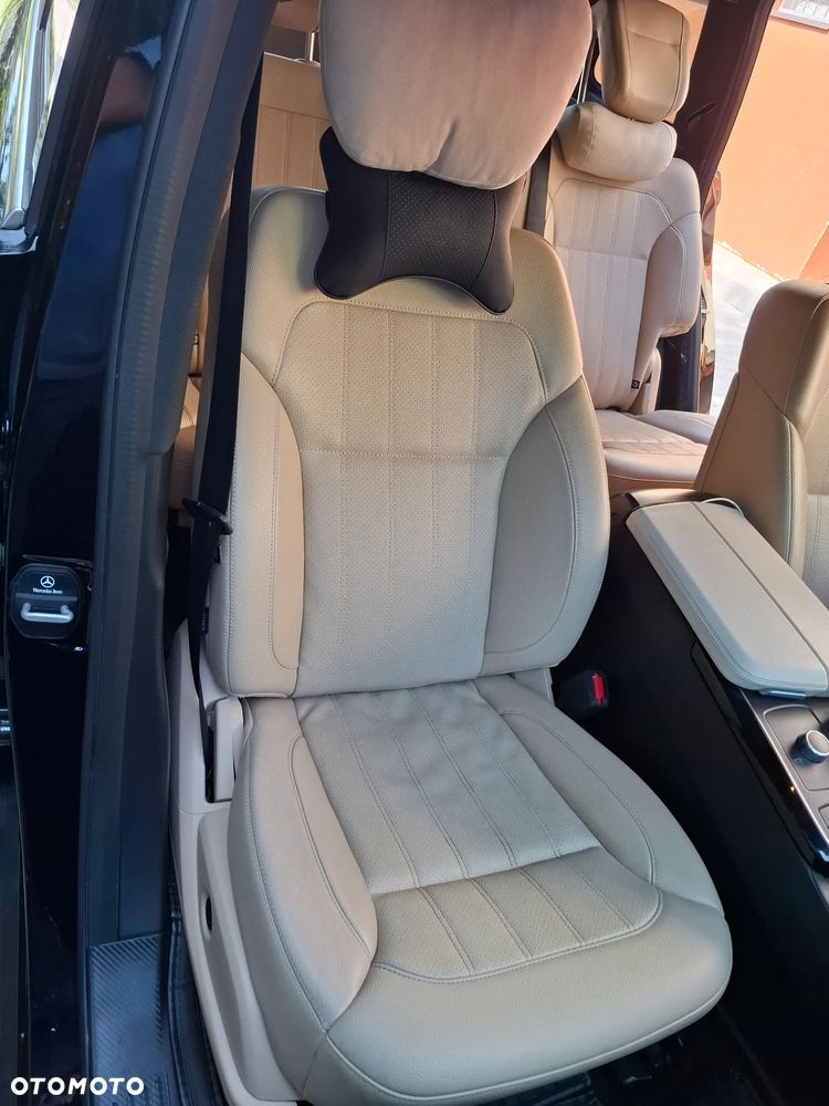 Mercedes-Benz GLS - 22