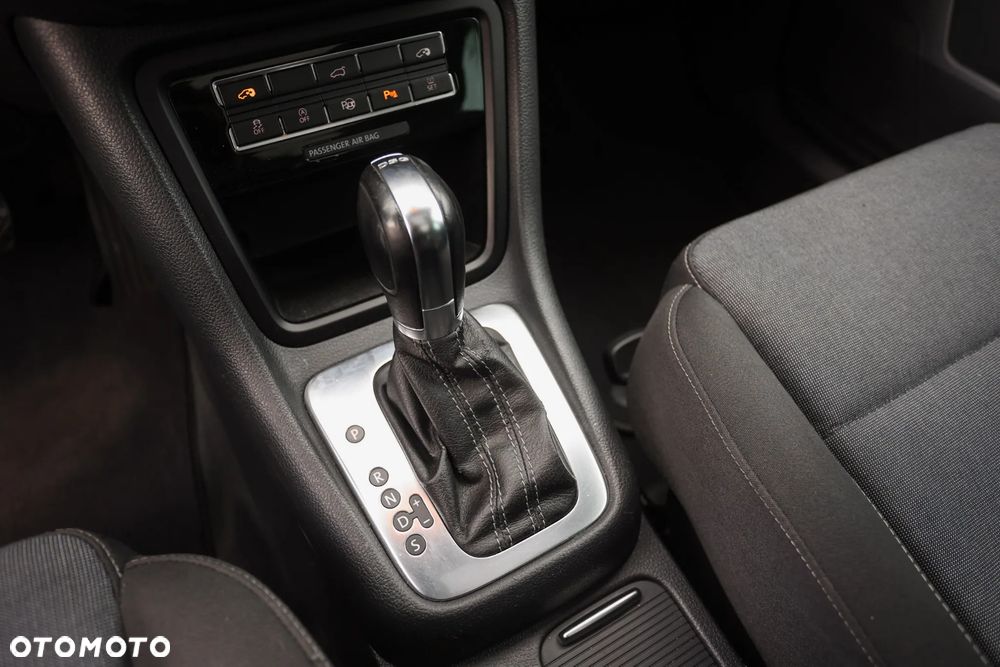 Volkswagen Sharan 2.0 TDI DSG Blue Motion Style - 32