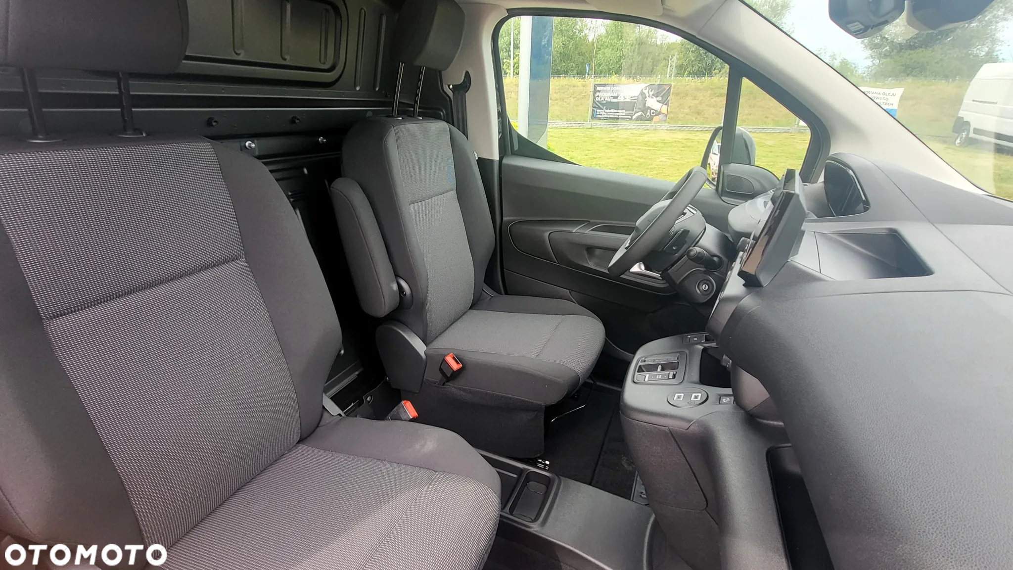 Peugeot Partner L2 - 18