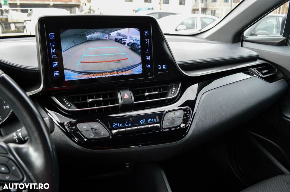 Toyota C-HR Hybrid Business-Edition - 7