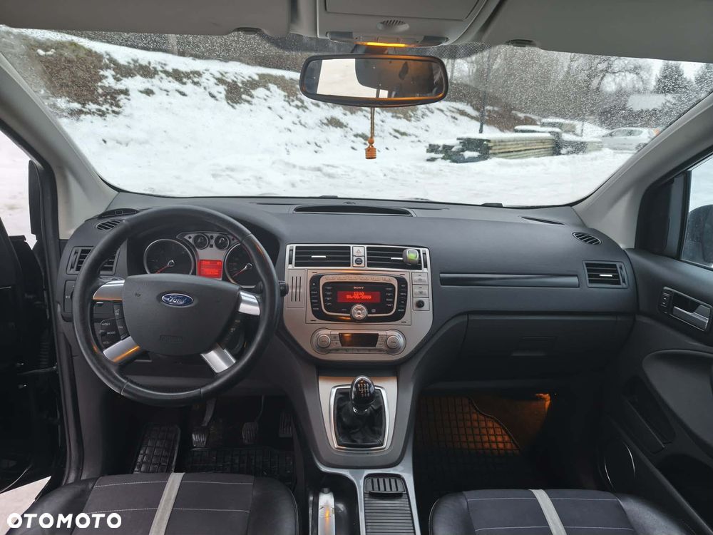 Ford Kuga 2.0 TDCi Titanium - 10