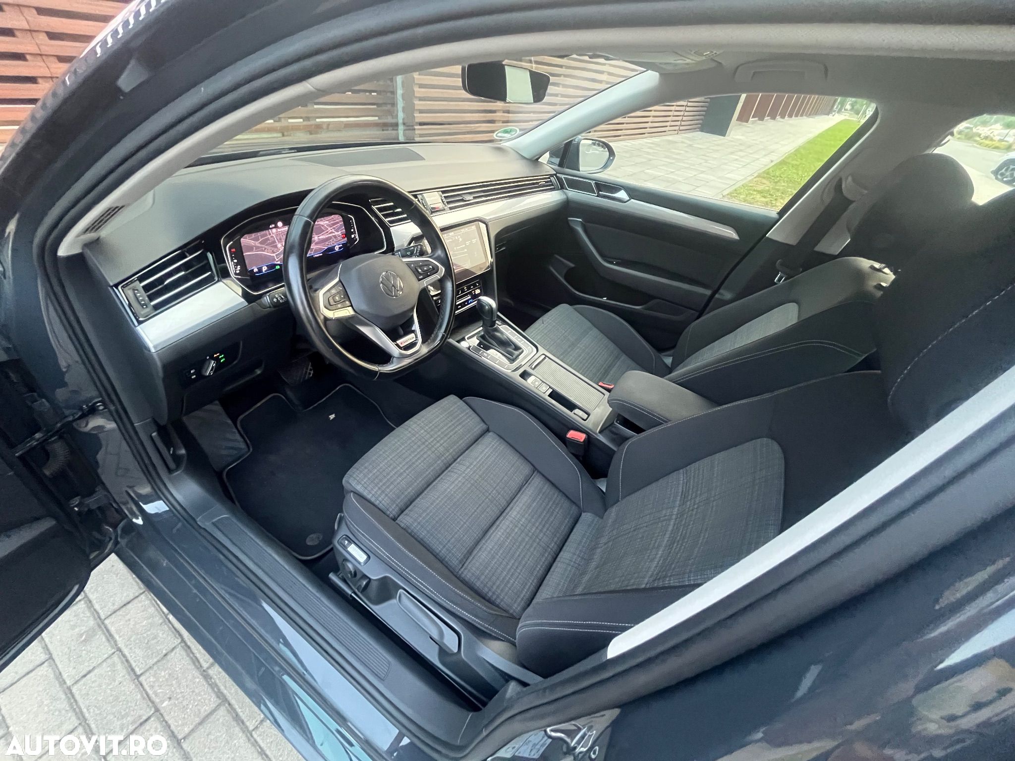 Volkswagen Passat Alltrack 2.0 TDI 4Mot DSG - 11