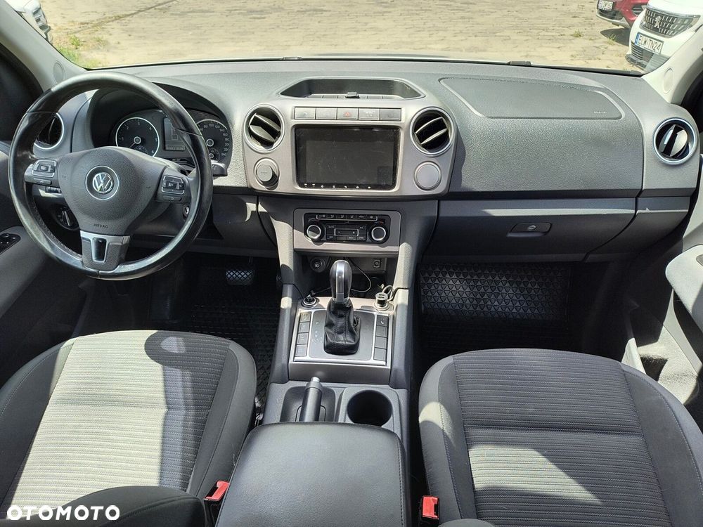 Volkswagen Amarok - 15
