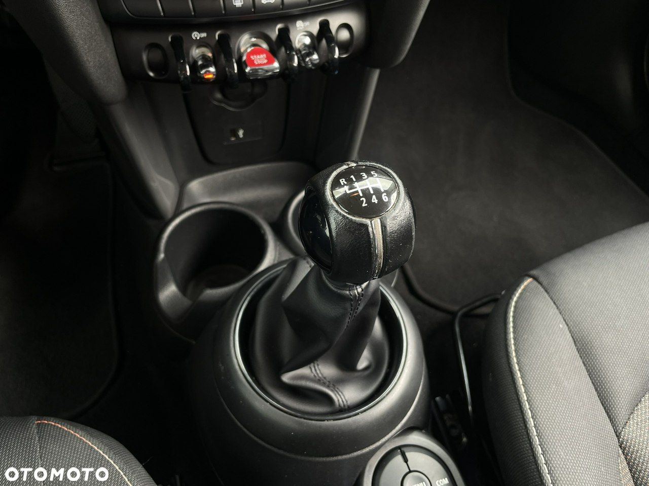 MINI Cooper - 13