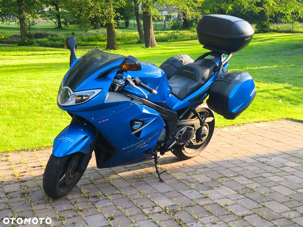 Triumph Sprint - 1