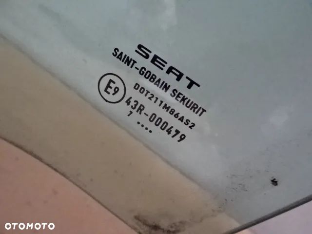 SZYBA DRZWI LEWY PRZÓD SEAT ALTEA XL NR1551 - 2