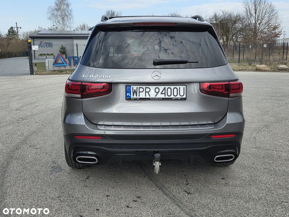 Mercedes-Benz GLB 220 d AMG Line 8G-DCT - 7