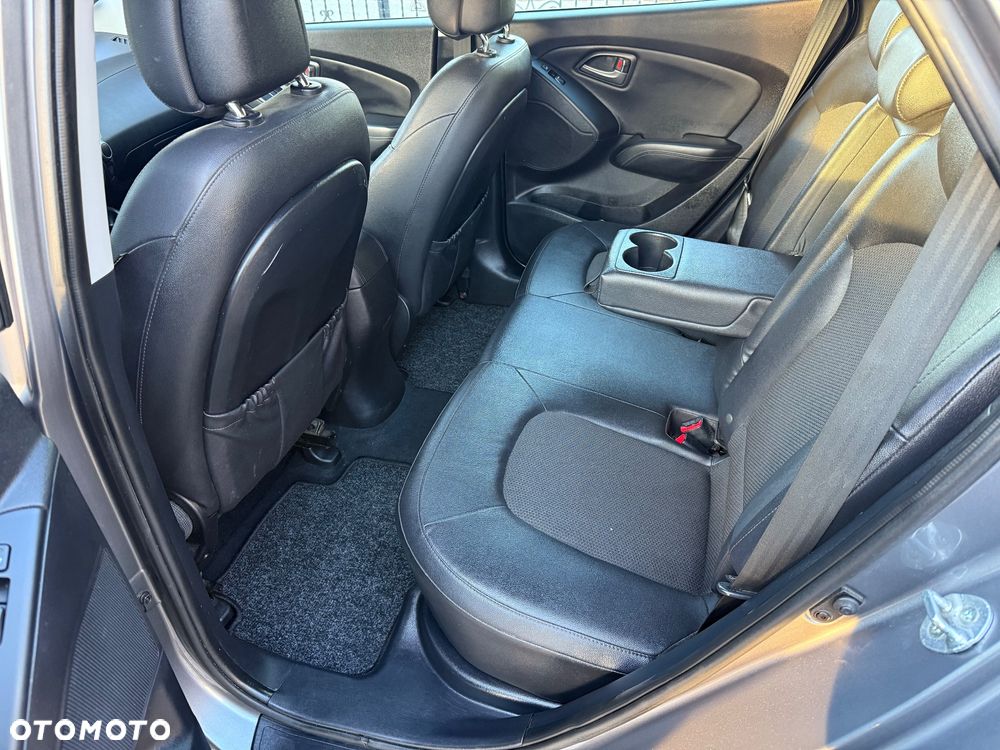 Hyundai ix35 1.7 CRDi 2WD Fifa World Cup Edition - 16