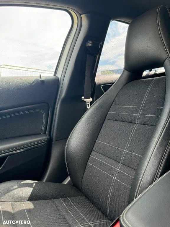 Mercedes-Benz GLA 200 (CDI) d 4Matic 7G-DCT - 3