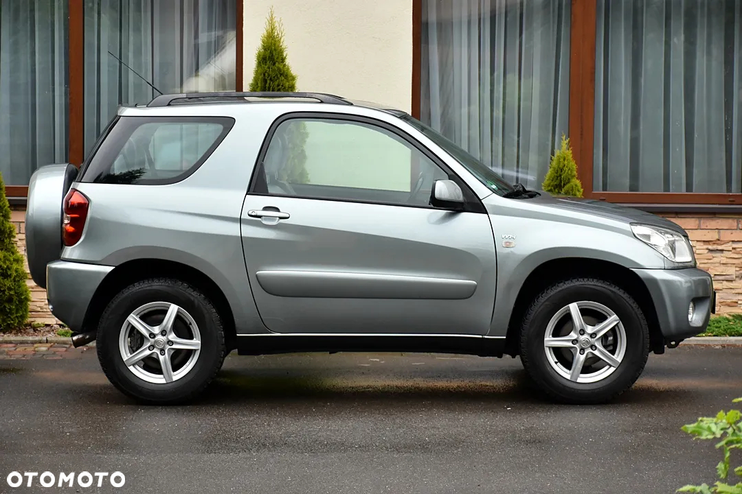 Toyota RAV4 4x4 Executive - 13
