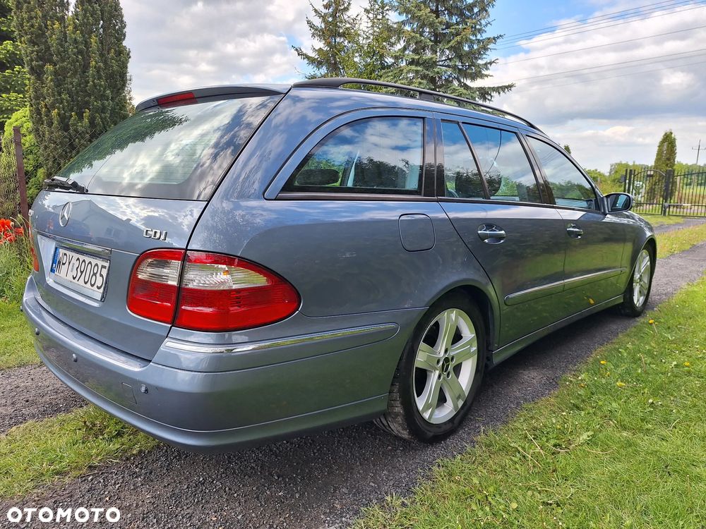 Mercedes-Benz Klasa E 220 CDI T Avantgarde - 2
