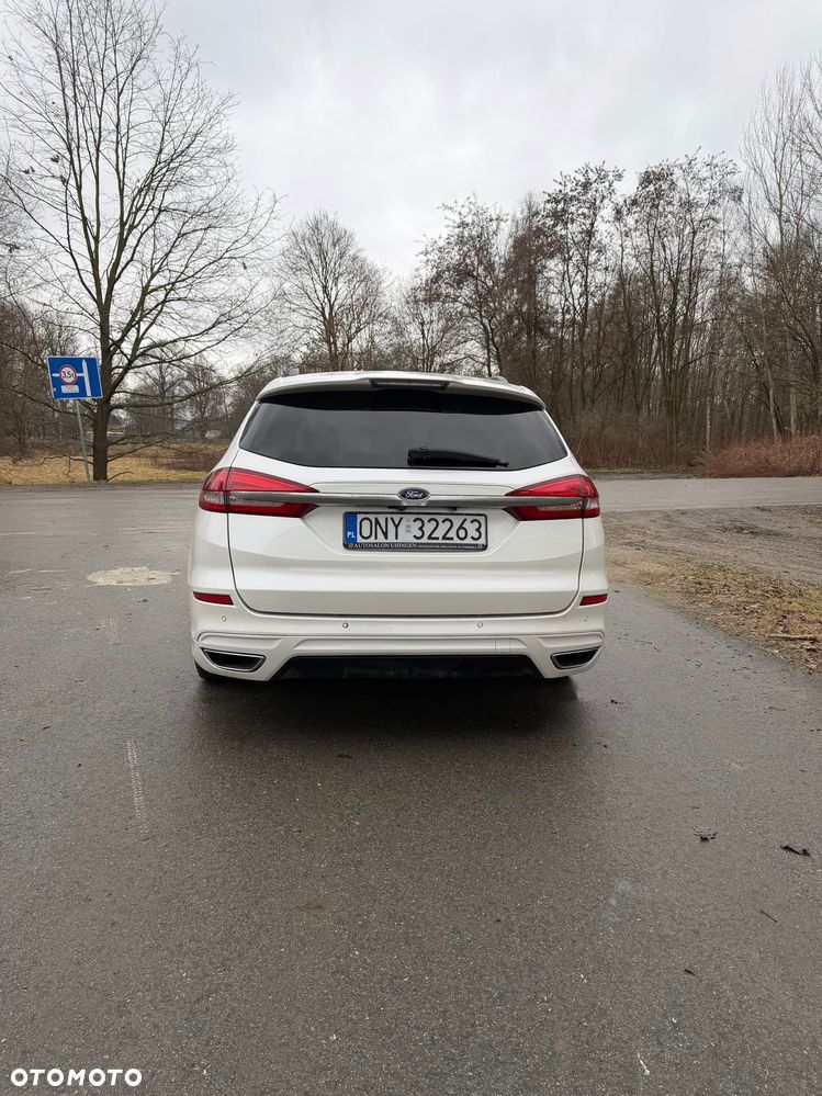 Ford Mondeo - 4