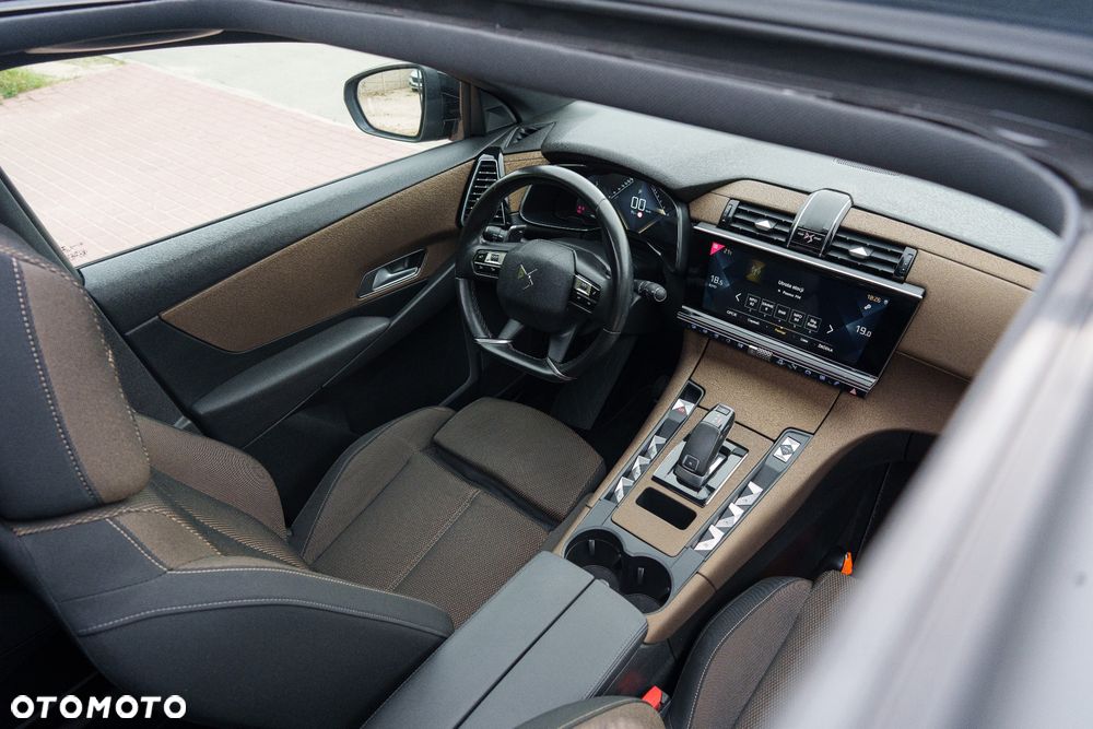 DS Automobiles DS 7 Crossback 1.6 PureTech So Chic - 19