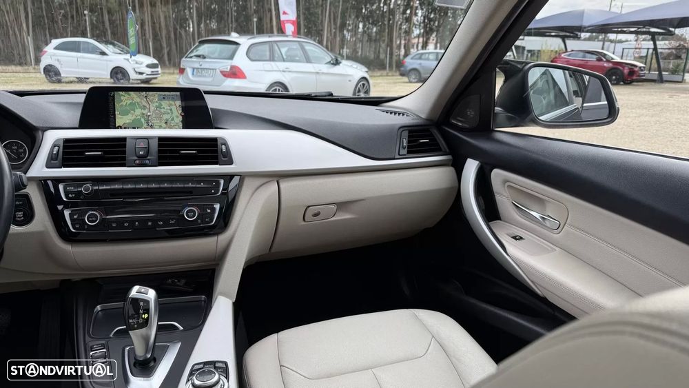 BMW 320 d Aut. Efficient Dynamics Edition Blue Perf. Luxury Line - 21