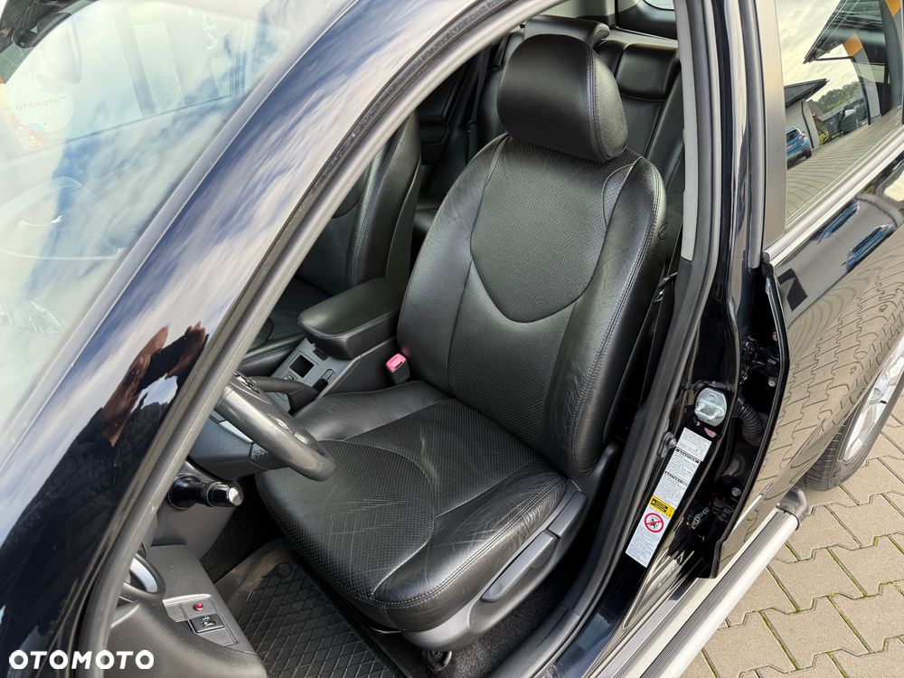 Toyota RAV4 2.2 D-4D Sol - 22