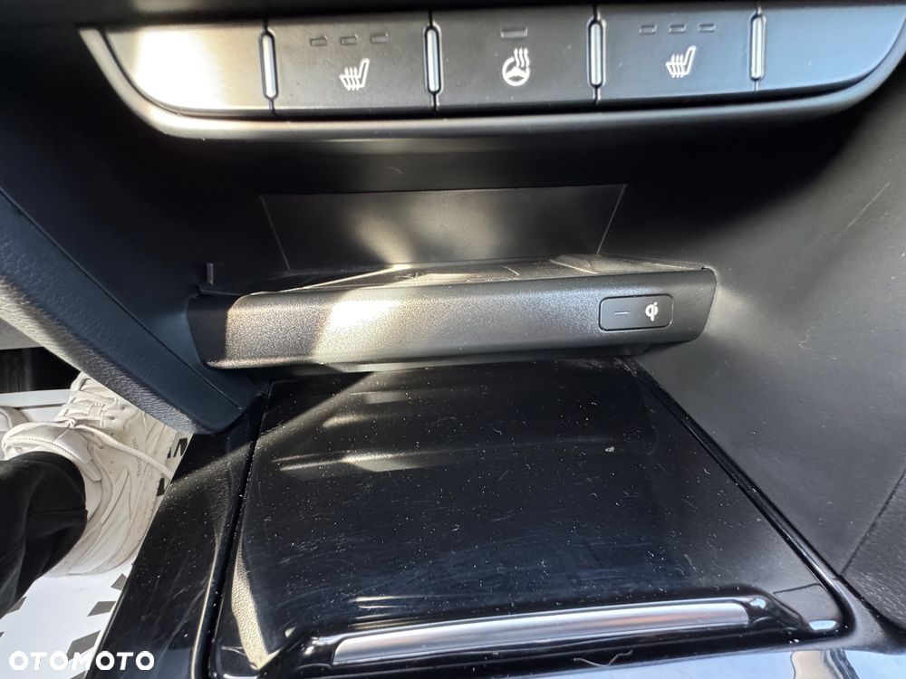 Kia Ceed 1.6 CRDi SCR GT-Line DCT - 26