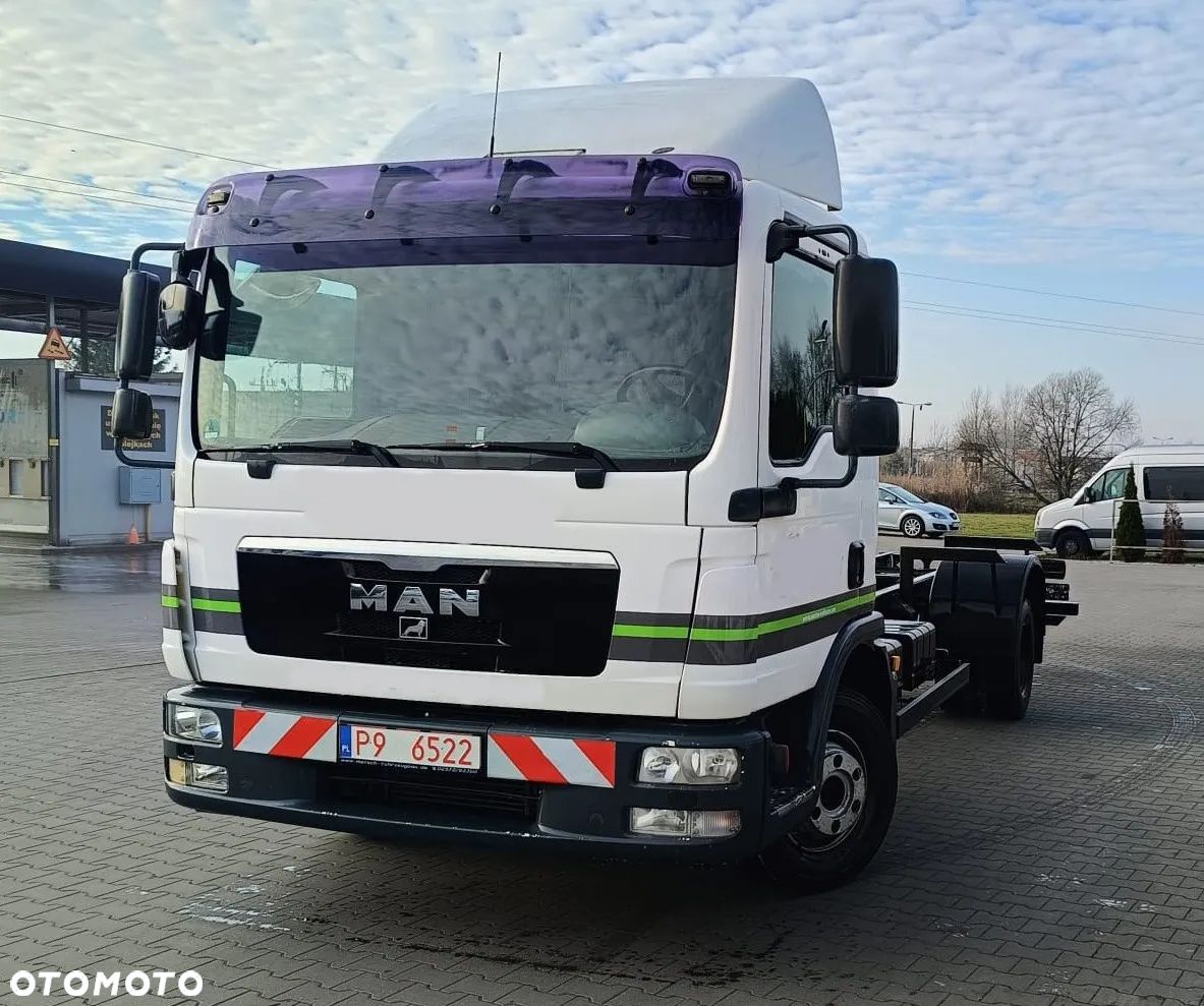 MAN TGL 12.220 - 1