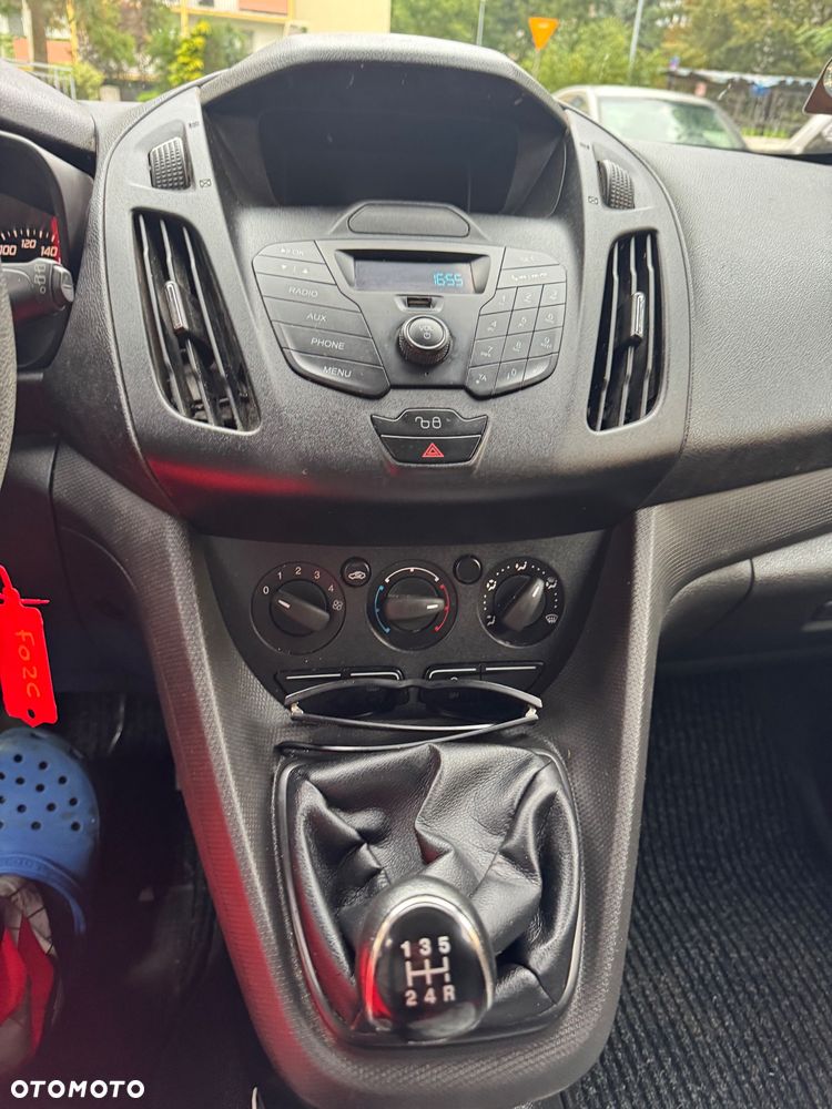 Ford Connect - 16
