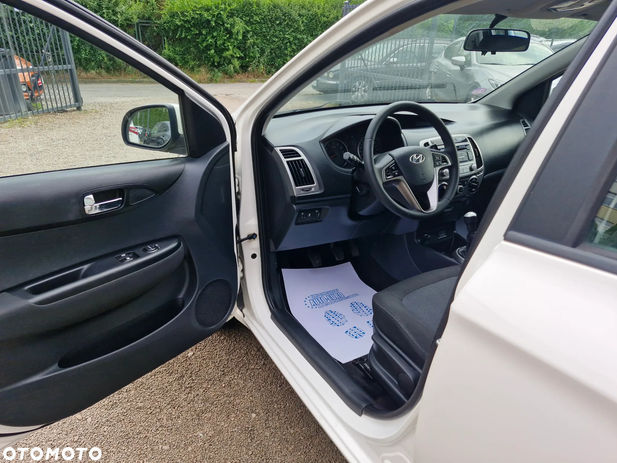 Hyundai i20 1.25 Comfort - 11