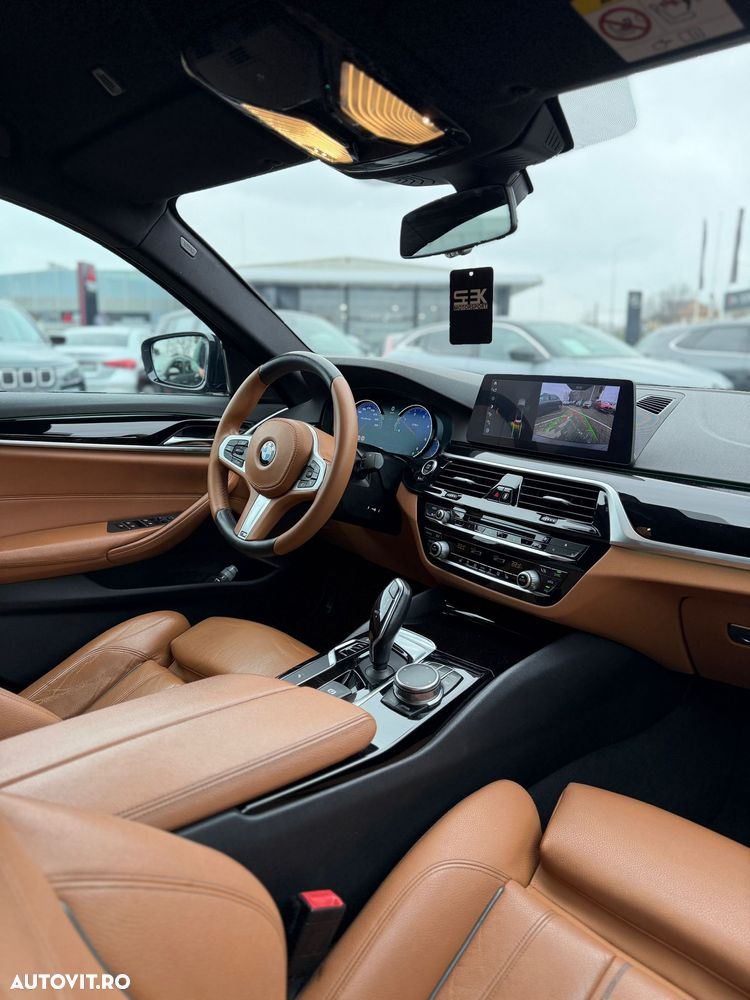 BMW Seria 5 520d xDrive AT - 8