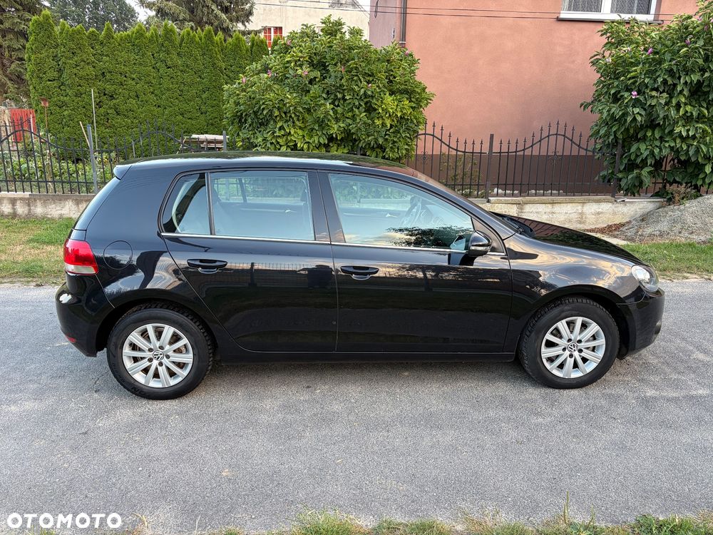 Volkswagen Golf - 5