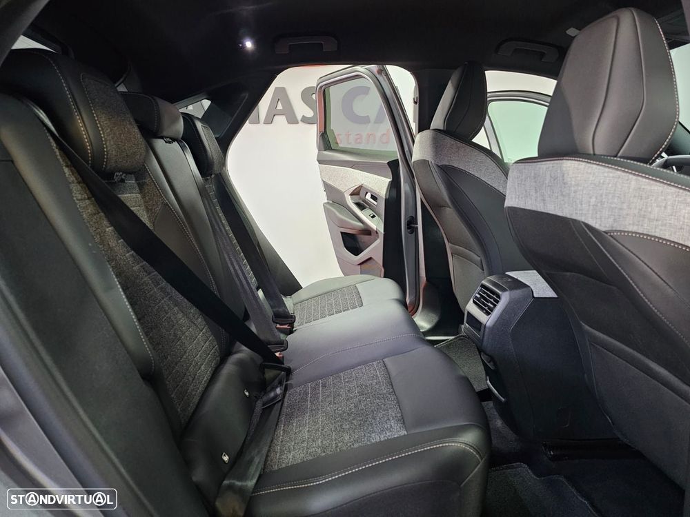 Peugeot 3008 1.2 Hybrid Allure e-DCS6 - 13