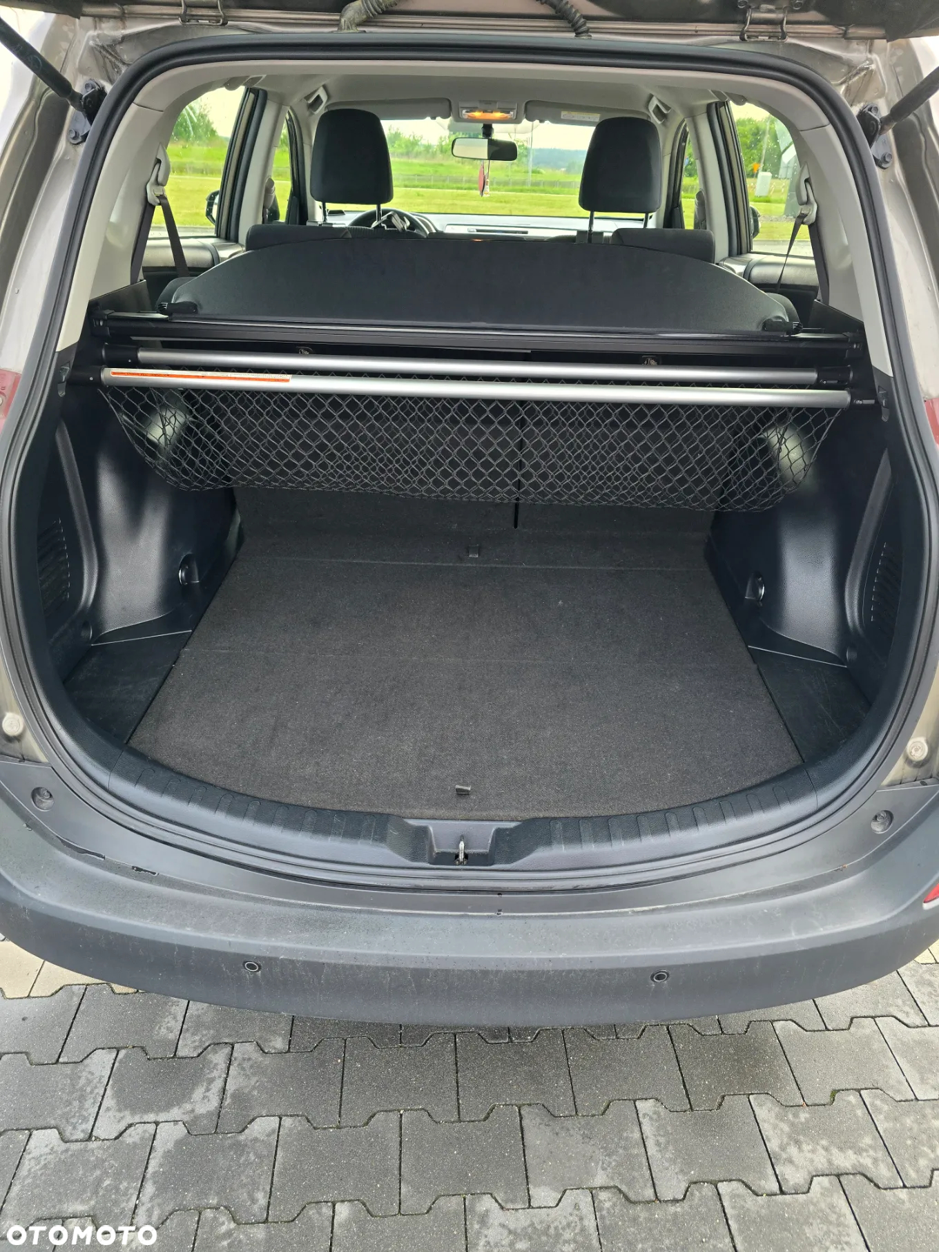 Toyota RAV4 2.0 D-4D Active - 13